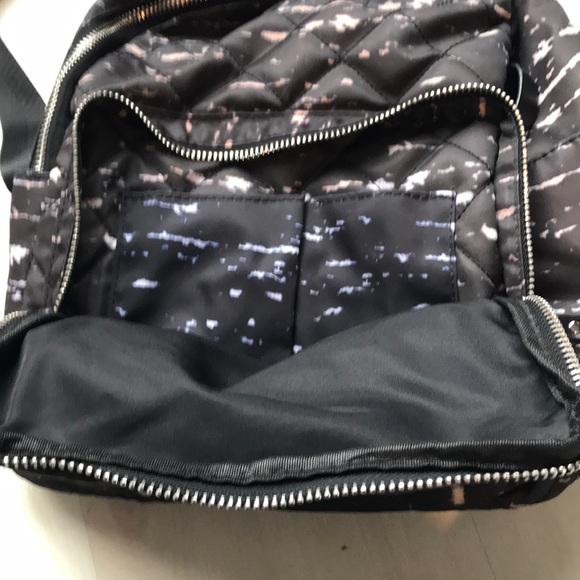 Backpack - Picture 2 of 5